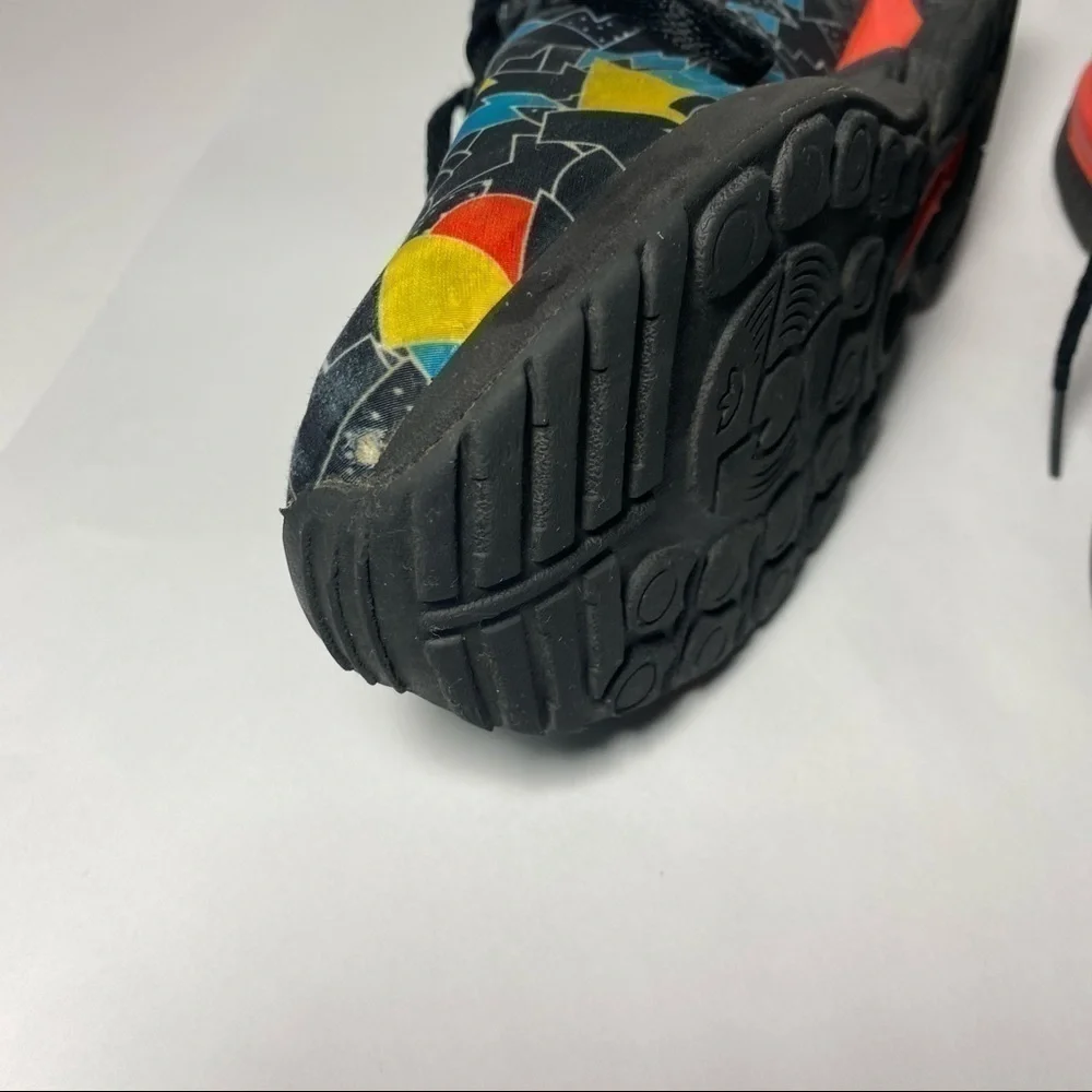𝅺adidas Color Block sneakers: black, red, yellow, and blue. Size 6